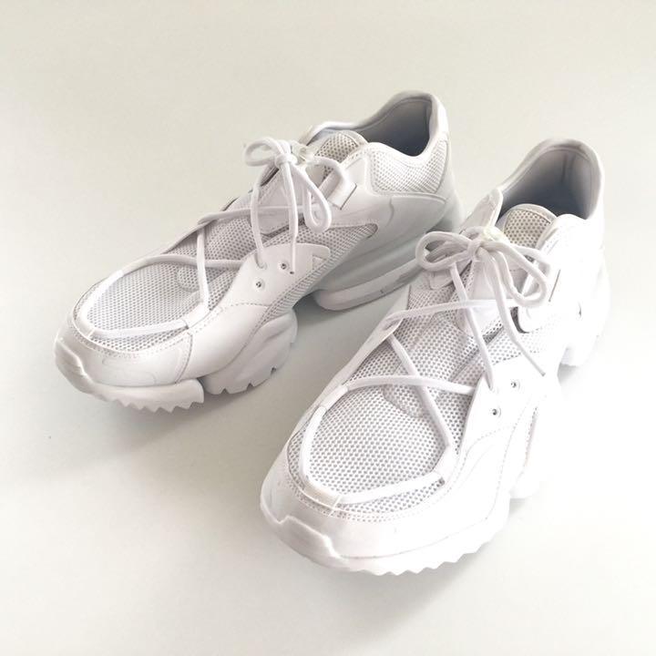 【完売品☆ 大幅値下げ☆Reebok/ ESTNATION】RUN-R96